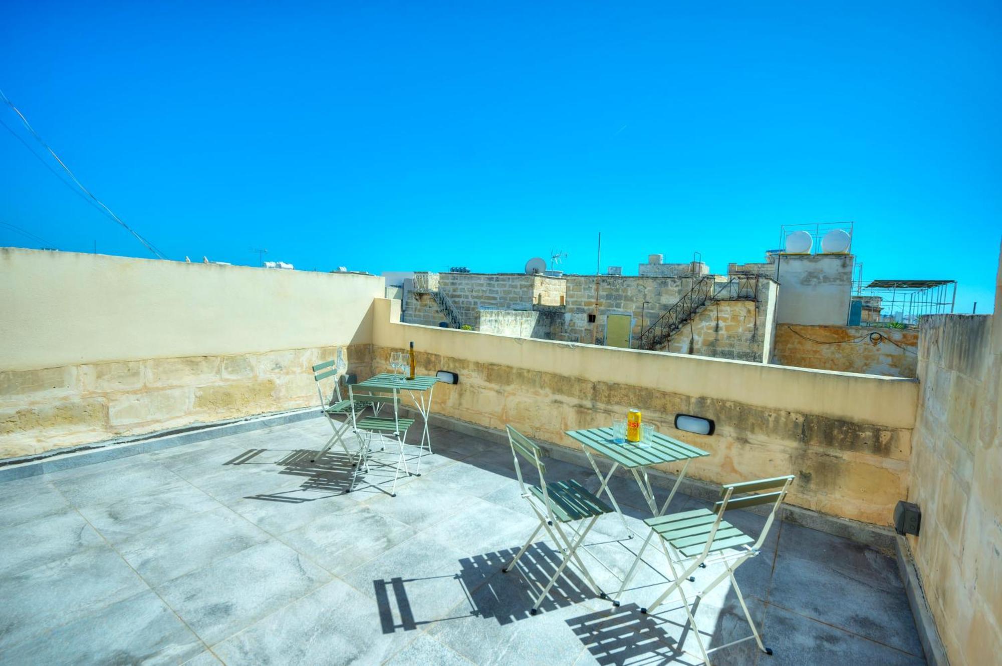 Charming 1Bedroom,Roof Terrace Near Valletta Dazz1-1 إيل فورجانا المظهر الخارجي الصورة
